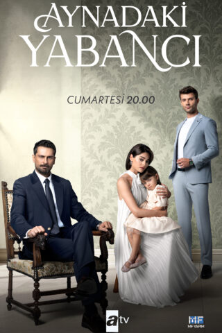 مسلسل غريب في المرآة الحلقة 3 مترجمة